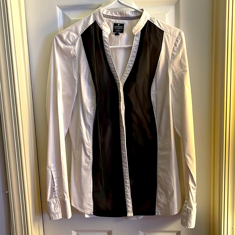 Express limited edition essential shirt